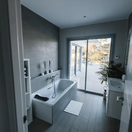 Luxe Ibiza Style, With Heated Pool * El Tosalet