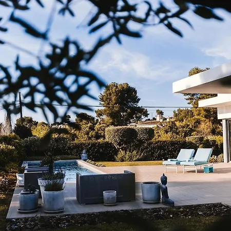 Semesterbostad Luxe Ibiza Style, With Heated Pool El Tosalet